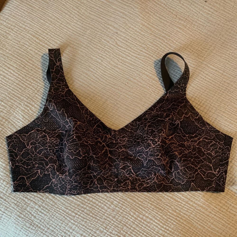 Lululemon bra